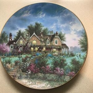 Vintage 1992 Bearly Hiding" Bear Cottage Collector's Plate Dennis Patric…